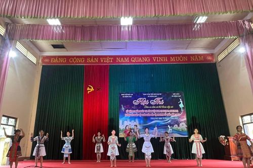 Giữ gìn nét đẹp văn hóa truyền thống của đồng bào dân tộc Mông