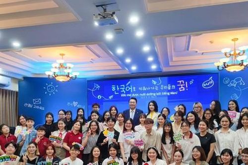 Ngành ngôn ngữ Hàn Quốc và cơ hội đầu quân cho ông lớn công nghệ Samsung, CMC