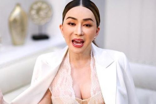 Ban tổ chức Hoa hậu Hoàn vũ bị chỉ trích thiếu chuyên nghiệp