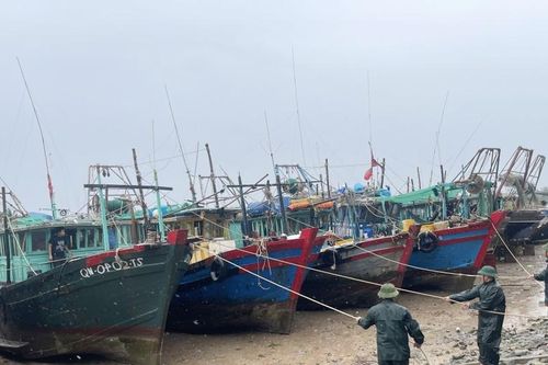 Quân đội huy động hơn 400.000 người ứng trực bão số 1