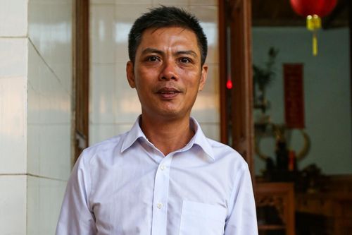 Trưởng thôn U50 đỗ tốt nghiệp THPT: 'Tôi sẽ đăng ký vào đại học'