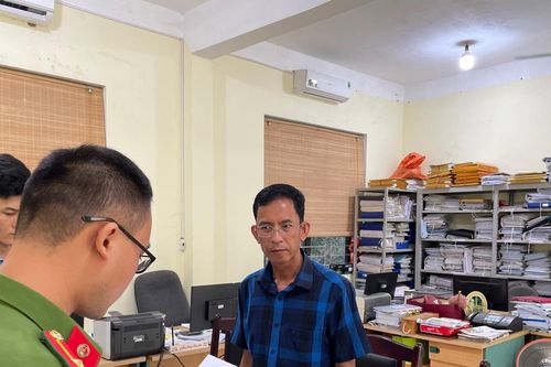 Khởi tố nguyên giám đốc ban quản lý dự án ở Cao Bằng