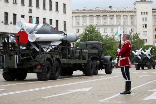 Quốc gia thành viên NATO-EU hưởng lợi từ xuất khẩu vũ khí sang Ukraine