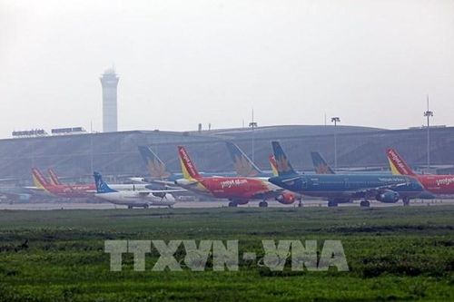 Cập nhật các chuyến bay hủy, lùi chuyến do ảnh hưởng của bão số 1