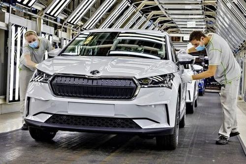 Công nghiệp ô tô của Cộng hòa Séc khởi sắc trong nửa đầu năm 2023