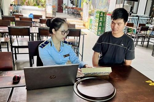Xử phạt cơ sở kinh doanh hàng hóa không có giấy phép