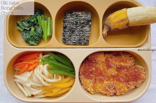Thực đơn ăn dặm cho con của 'mẹ nhà người ta' khiến hội chị em xuýt xoa
