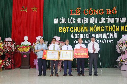 Xã Cầu Lộc đón bằng công nhận đạt chuẩn nông thôn mới