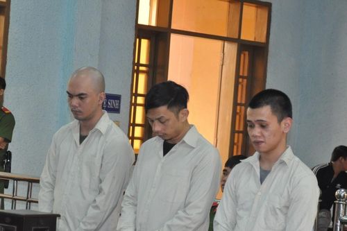 Mua bán trái phép chất ma túy, 3 đối tượng lãnh án