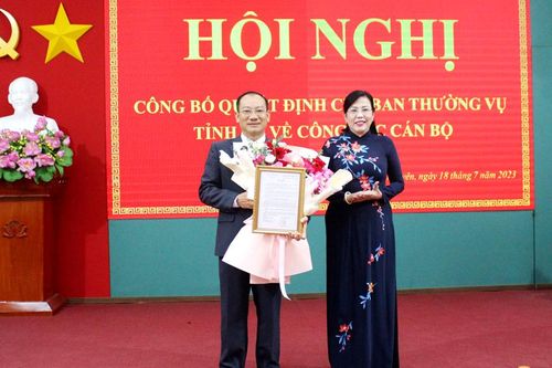 Công bố quyết định điều động, chỉ định Phó Bí thư Thường trực Thành ủy Thái Nguyên