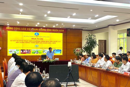 Xây dựng nông thôn thành nơi đáng sống, nơi để quay về