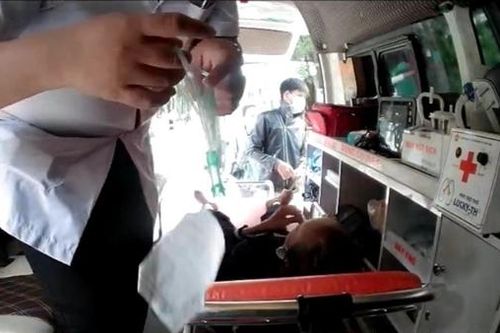 Sa thải 3 bảo vệ bệnh viện làm khó bệnh nhân