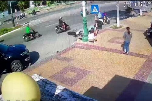 Vắng thẩm phán, hoãn xét xử cựu quân nhân gây tai nạn khiến nữ sinh Ninh Thuận tử vong