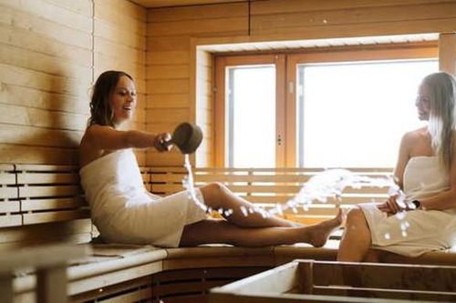 Cách thực hiện xông hơi đúng cho người mắc bệnh nền