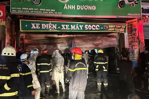 3 người chết trong vụ cháy nhà lúc rạng sáng ở Hà Nội