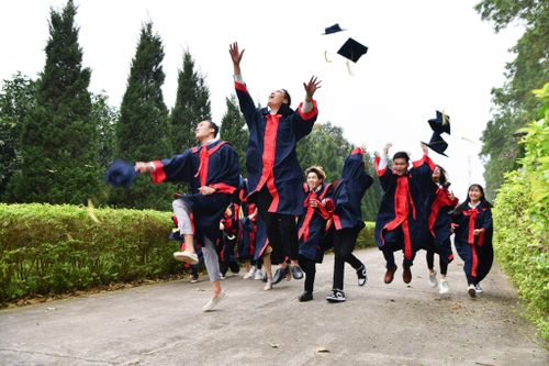 Trường ĐH Trưng Vương công bố học bổng 20 tỷ đồng cho sinh viên