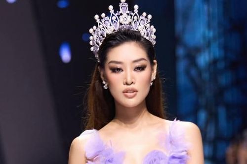 Thần thái đỉnh cao của Hoa hậu Khánh Vân trên sàn diễn thời trang