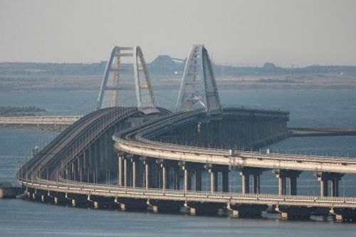 Những điều cần biết về vụ tấn công mới nhất nhằm vào cầu Crimea