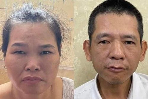 Cặp đôi móc túi người nước ngoài trên phố đi bộ Hà Nội 'sa lưới'