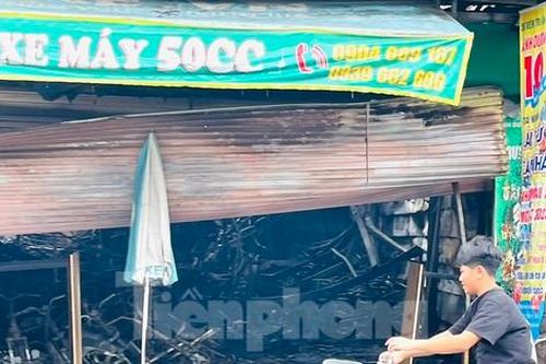 Hiện trường vụ cháy nhà làm ba người tử vong tại Hà Nội