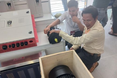 Khai mạc triển lãm công nghệ, thiết bị điện, tiết kiệm năng lượng tại TP Hồ Chí Minh