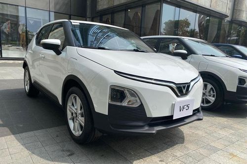 VinFast VF 5 Plus bứt phá doanh số ngoạn mục trong tháng 6/2023