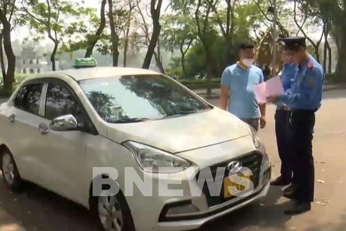 Thanh tra giao thông Hà Nội xử lý hiệu quả thông tin qua đường dây nóng