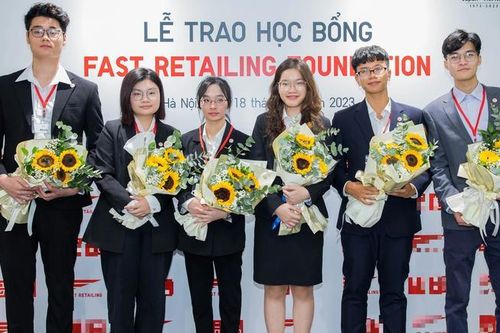 6 học sinh nhận học bổng du học toàn phần của Nhật Bản