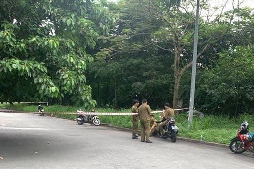 Nam sinh viên rơi tầng 8 ký túc xá tử vong