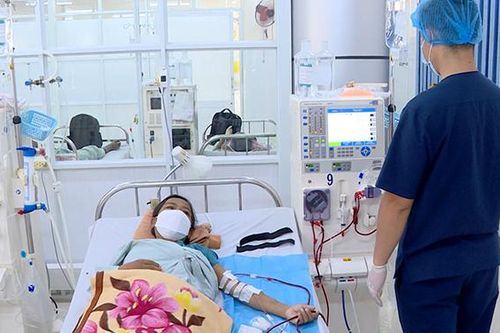 Quá tải máy chạy thận nhân tạo