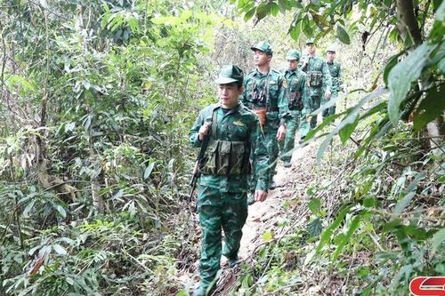 Xung kích bảo vệ chủ quyền biên giới quốc gia