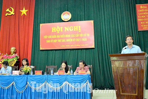 Đồng chí Bí thư Thành ủy Tạ Đức Tuyên tiếp xúc cử tri tại xã Lưỡng Vượng