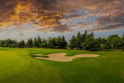 Chủ sân golf Hồ Yên Thắng kinh doanh ra sao