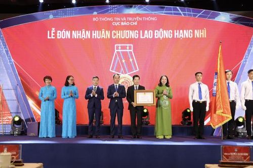 Cục Báo chí kỷ niệm 20 năm thành lập và đón nhận Huân chương Lao động hạng Nhì