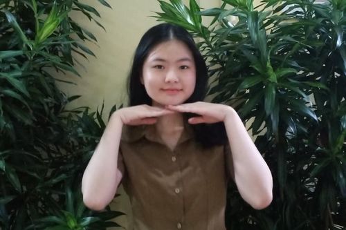 Thủ khoa khối D tỉnh Đồng Nai: 'Khi học mệt quá, em thường... đi ngủ'