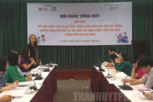 Hỗ trợ chăm sóc vì sự phát triển toàn diện cho trẻ em