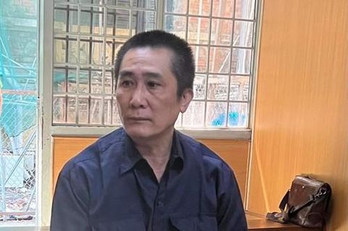 Kịch bản hoàn hảo của vị ''đại tá hải quân'' khiến 3 cô gái sập bẫy tình, tiền