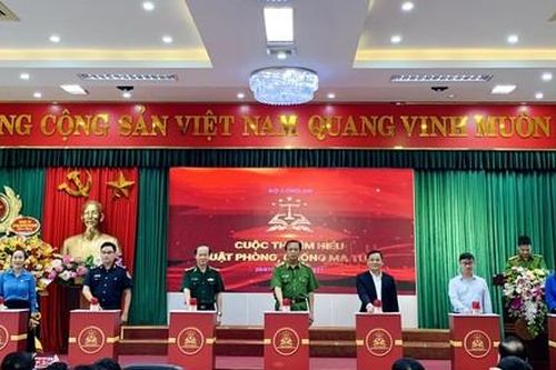 Họp báo thông tin về cuộc thi tìm hiểu Luật Phòng, chống ma túy