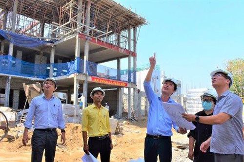 Thành phố Hồ Chí Minh: 'Chạy đua' chuẩn bị trường lớp cho năm học mới