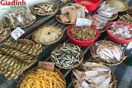 Những món ăn ngon đặc sản Cửa Lò mua về làm quà ngon hết ý