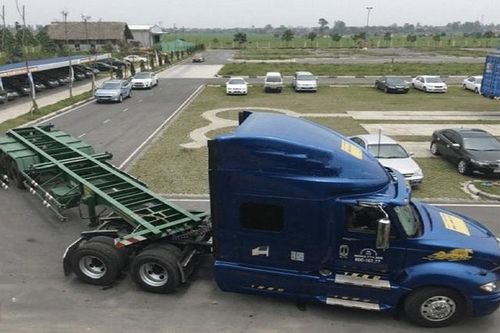 Bằng F lái xe gì? Vì sao nó quyền lực nhất trong các loại bằng lái xe ô tô đường bộ?