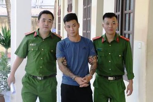 Tạm giữ đối tượng dùng súng bắn 2 người trọng thương