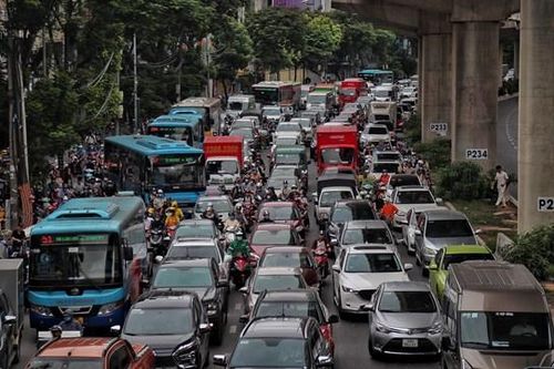 Hà Nội muốn giảm phương tiện cá nhân: Phương tiện cộng cộng phải đáp ứng được nhu cầu đi lại của người dân