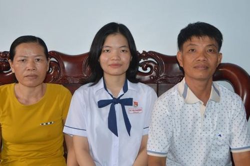 Nữ sinh chuyên Anh đỗ thủ khoa kỳ thi tốt nghiệp THPT tỉnh Sóc Trăng