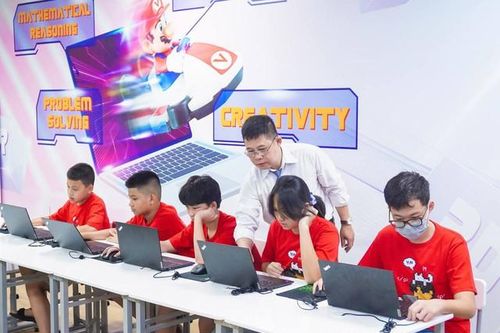 Thúc đẩy góc nhìn đa chiều: Tư duy mới trong đổi mới giáo dục