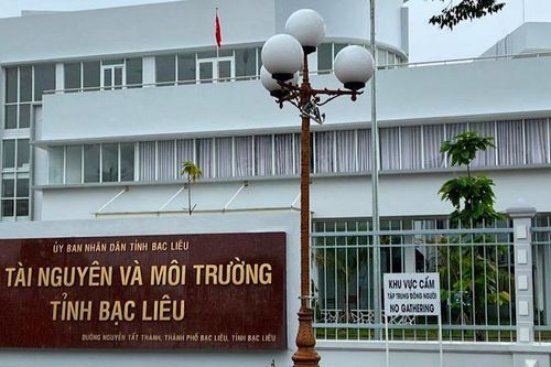 Bạc Liêu chấn chỉnh nhiều đơn vị tùy tiện cắm biển cấm quay phim, chụp ảnh