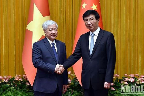 Mặt trận Tổ quốc Việt Nam và Chính hiệp Trung Quốc tăng cường hợp tác
