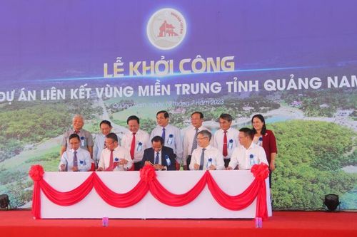 Quảng Nam khởi công tuyến đường Liên kết vùng miền Trung