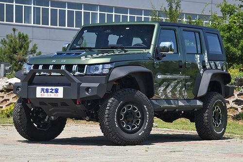 Beijing BJ40 Rainforest Crossing Edition - SUV off-road giá rẻ dưới 1 tỷ đồng