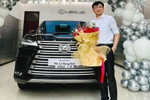 Lexus LX600 hơn 8,5 tỷ - 'chuyên cơ mặt đất' của Shark Lê Hùng Anh